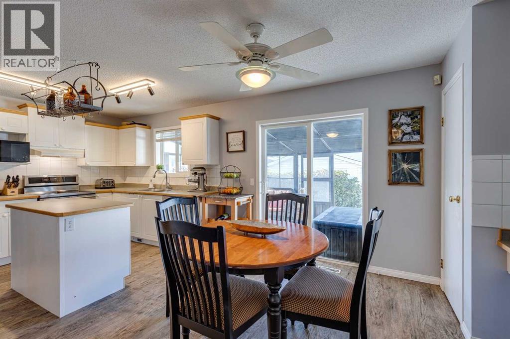 201 Citadel Forest Close Nw, Calgary, Alberta  T3G 4W8 - Photo 15 - A2259018