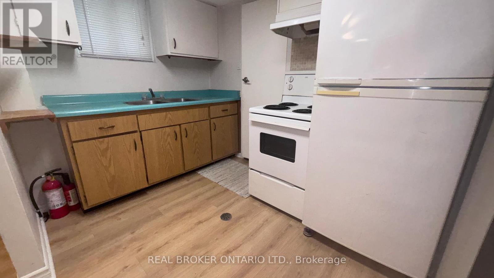 Lower - 75 Vanbrugh Avenue, Toronto, Ontario  M1N 3T1 - Photo 4 - E12486213