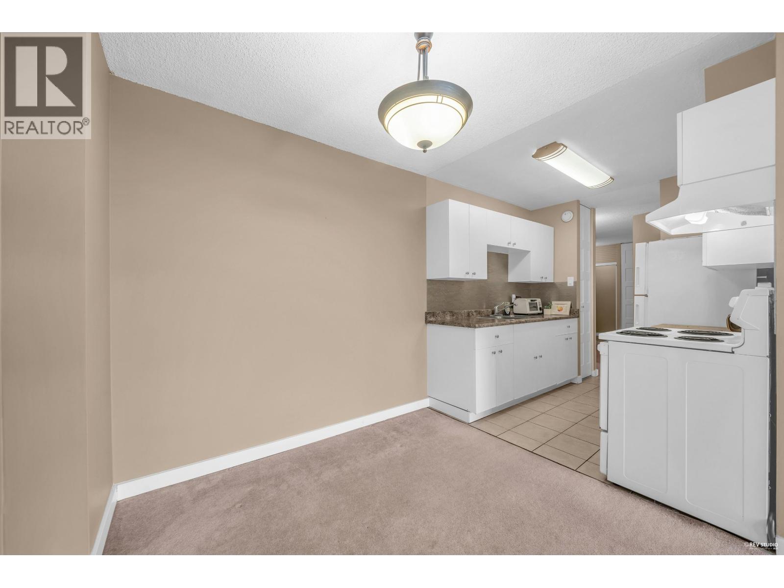 1602 2016 Fullerton Avenue, North Vancouver, British Columbia  V7P 3E6 - Photo 12 - R3062294