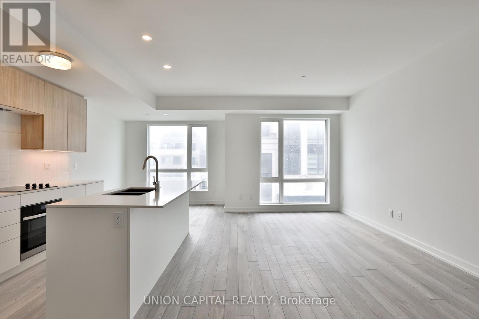 203 - 2 Red Squirrel Lane, Richmond Hill, Ontario  L4S 0P5 - Photo 11 - N12486714