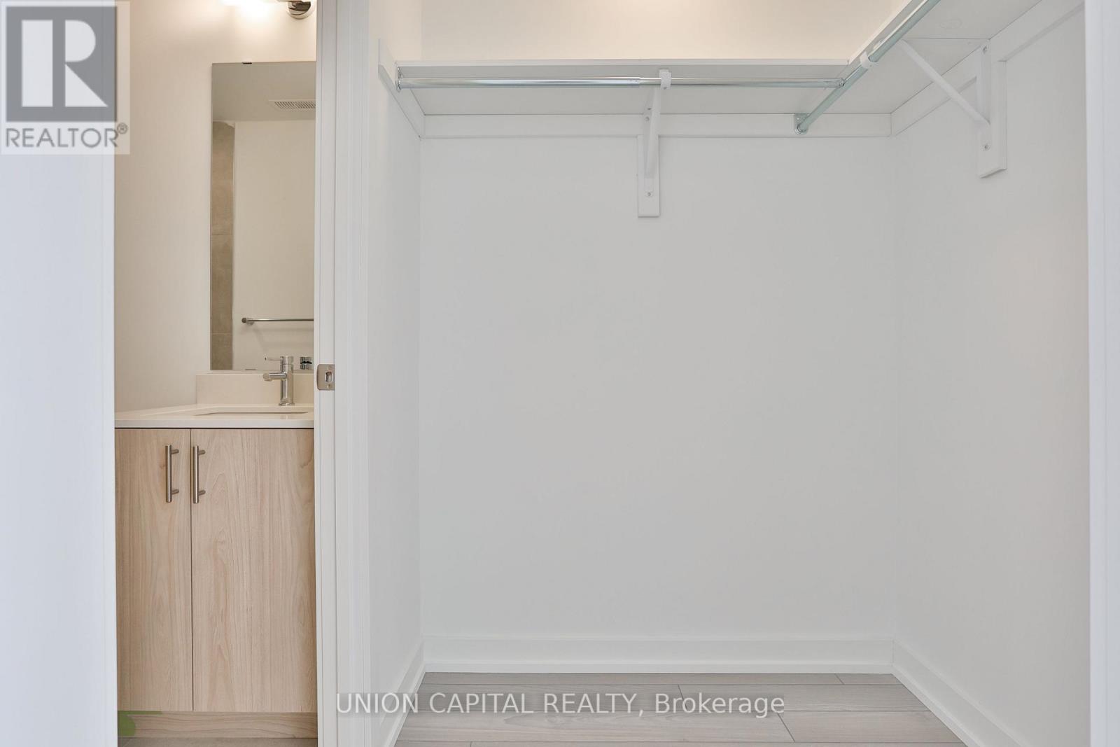 203 - 2 Red Squirrel Lane, Richmond Hill, Ontario  L4S 0P5 - Photo 19 - N12486714