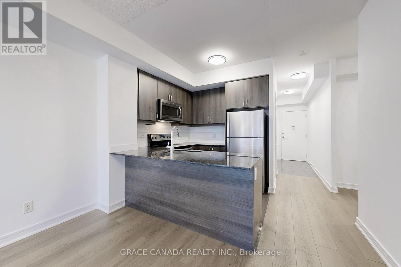 409 - 9205 Yonge Street, Richmond Hill, Ontario  L4C 1V5 - Photo 17 - N12486730