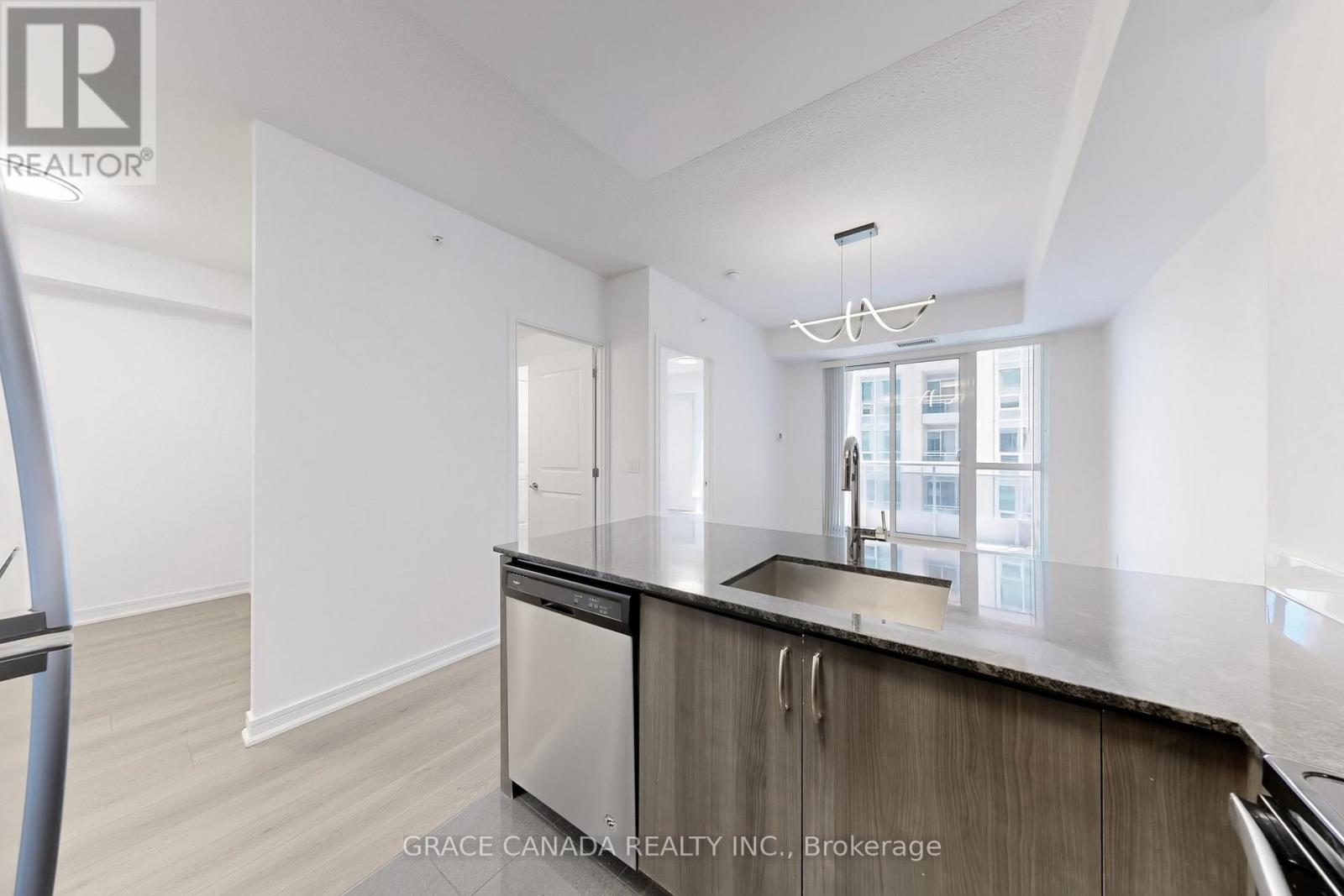 409 - 9205 Yonge Street, Richmond Hill, Ontario  L4C 1V5 - Photo 20 - N12486730