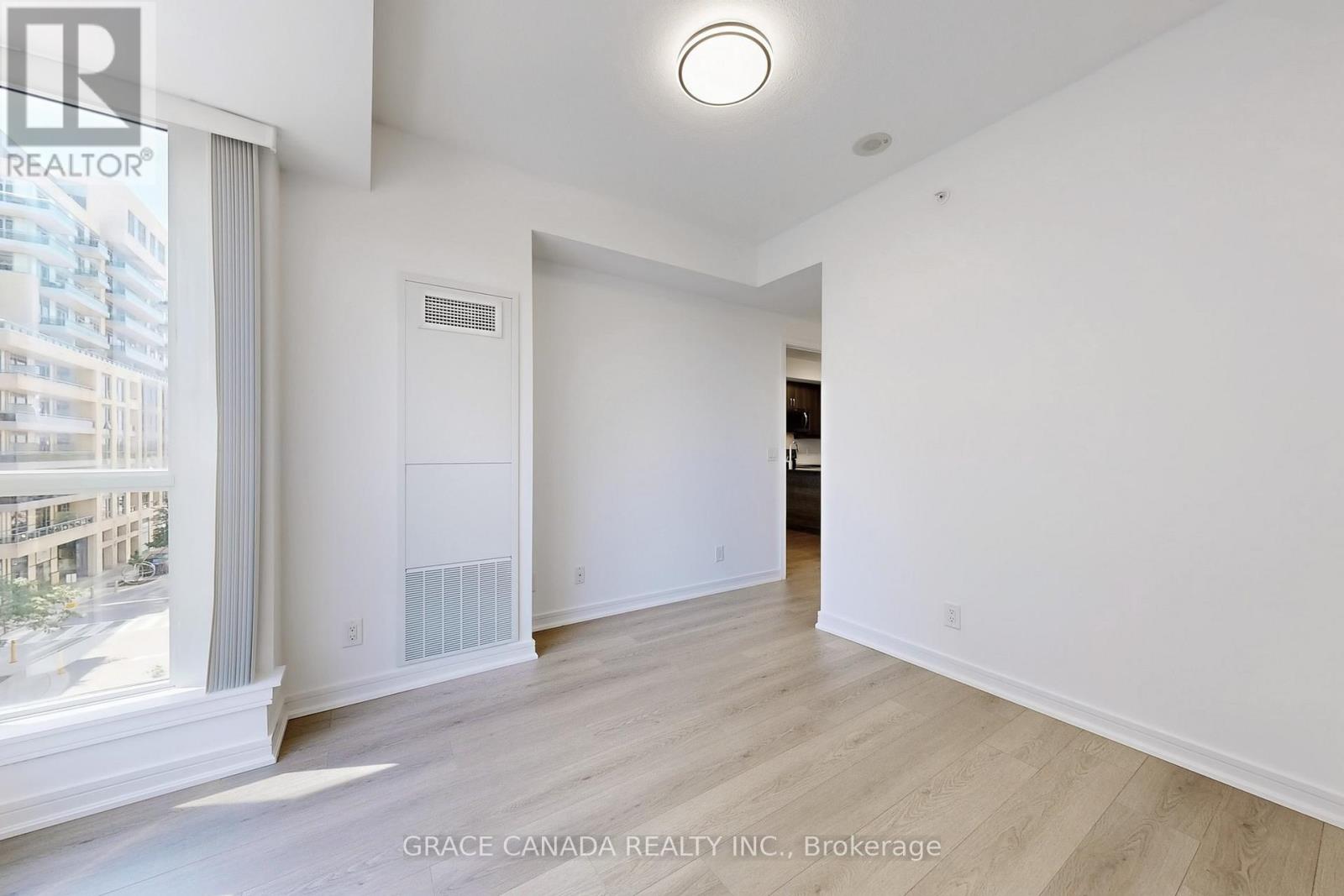 409 - 9205 Yonge Street, Richmond Hill, Ontario  L4C 1V5 - Photo 25 - N12486730