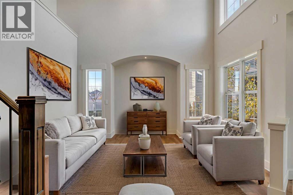 315 Crystal Green Close, Okotoks, Alberta  T1S 2K6 - Photo 4 - A2266937