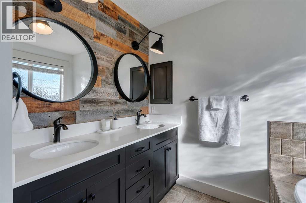 315 Crystal Green Close, Okotoks, Alberta  T1S 2K6 - Photo 24 - A2266937