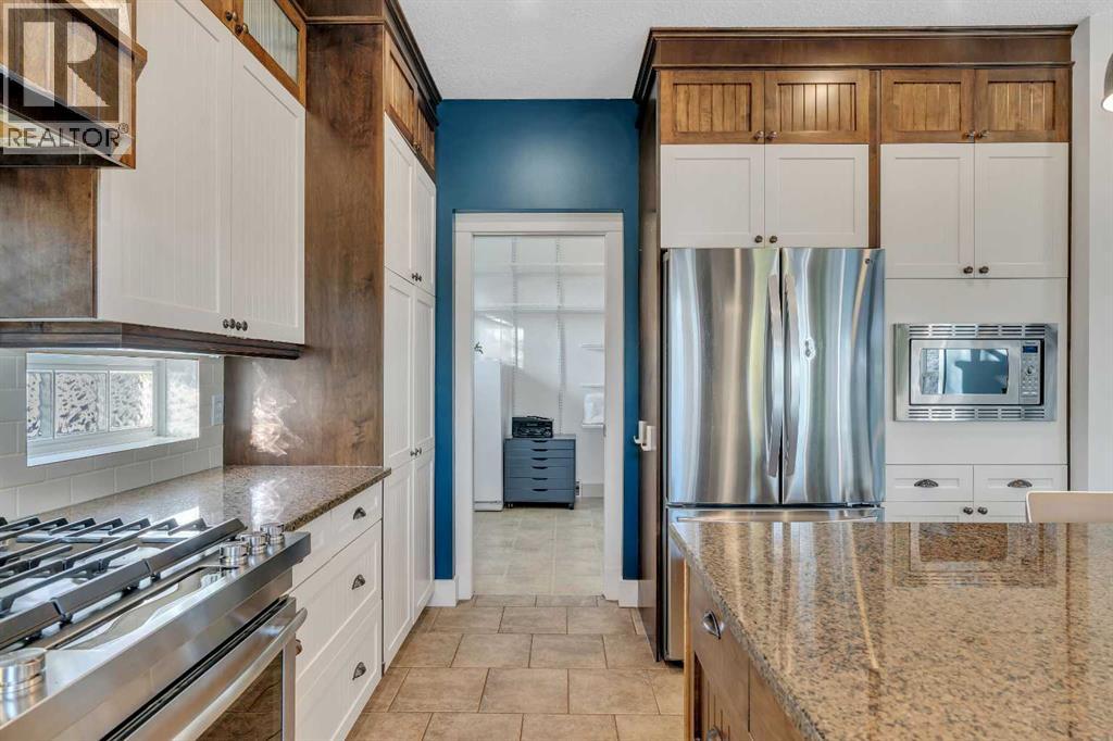 315 Crystal Green Close, Okotoks, Alberta  T1S 2K6 - Photo 18 - A2266937