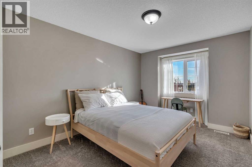 315 Crystal Green Close, Okotoks, Alberta  T1S 2K6 - Photo 31 - A2266937