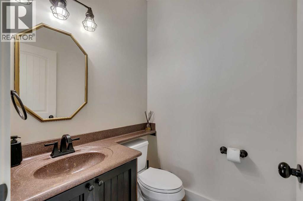 315 Crystal Green Close, Okotoks, Alberta  T1S 2K6 - Photo 20 - A2266937