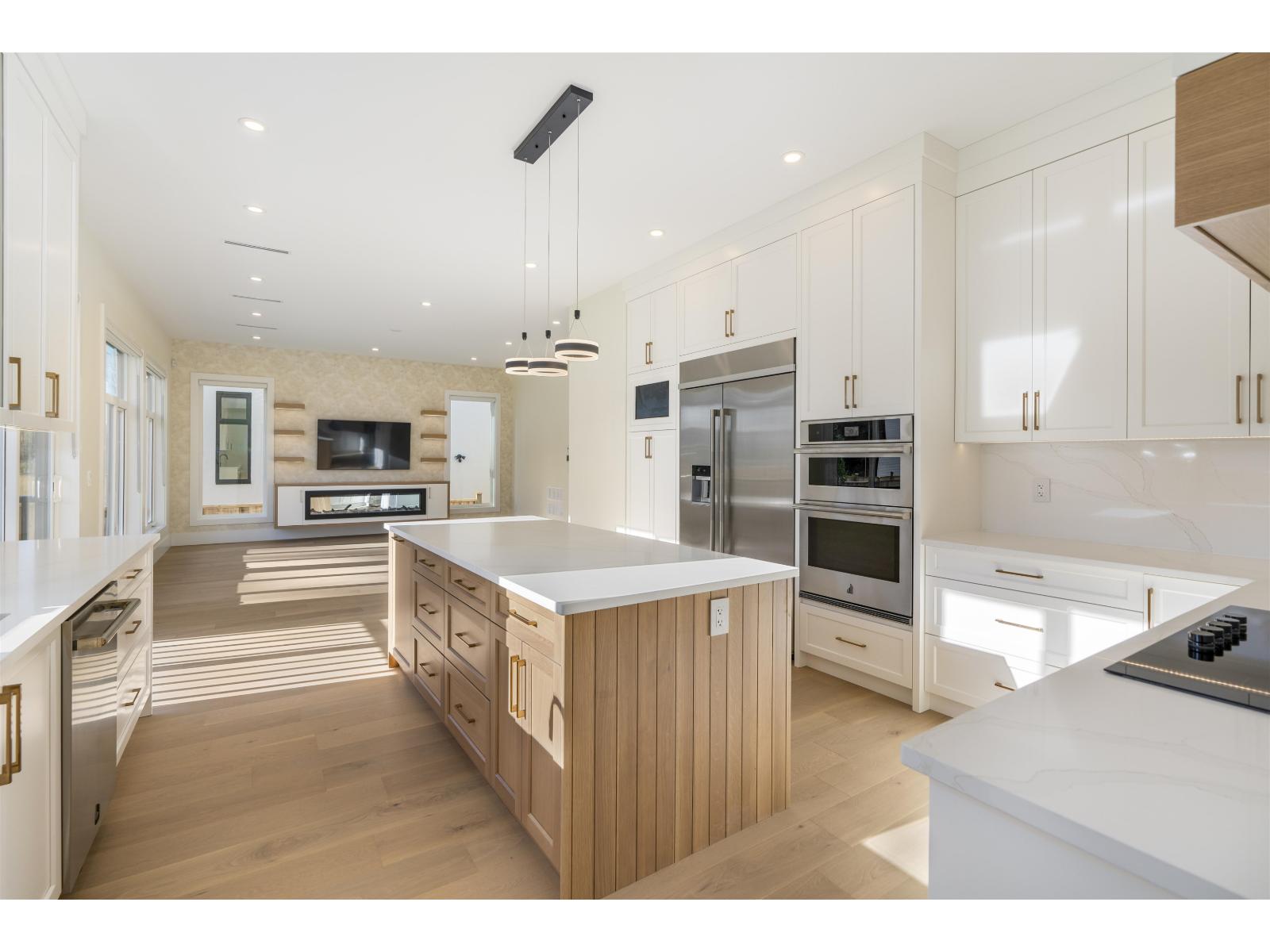 20070 27a Avenue, Langley, British Columbia  V2Z 1X2 - Photo 12 - R3062448