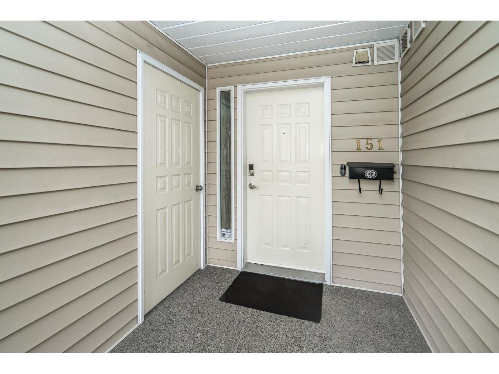 151 6875 121 Street, Surrey, British Columbia  V3W 1C2 - Photo 4 - R3062626