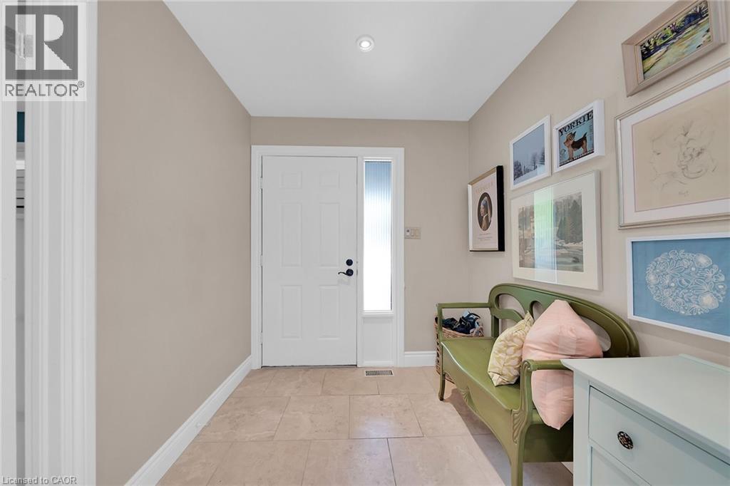 12 Vance Crescent, Waterdown, Ontario  L8B 0B8 - Photo 5 - 40783772