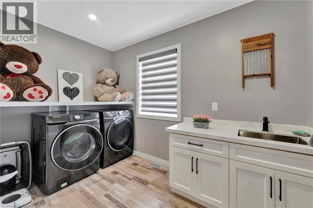 12 Albert Street, Langton, Ontario  N5V 2L8 - Photo 22 - 40783676