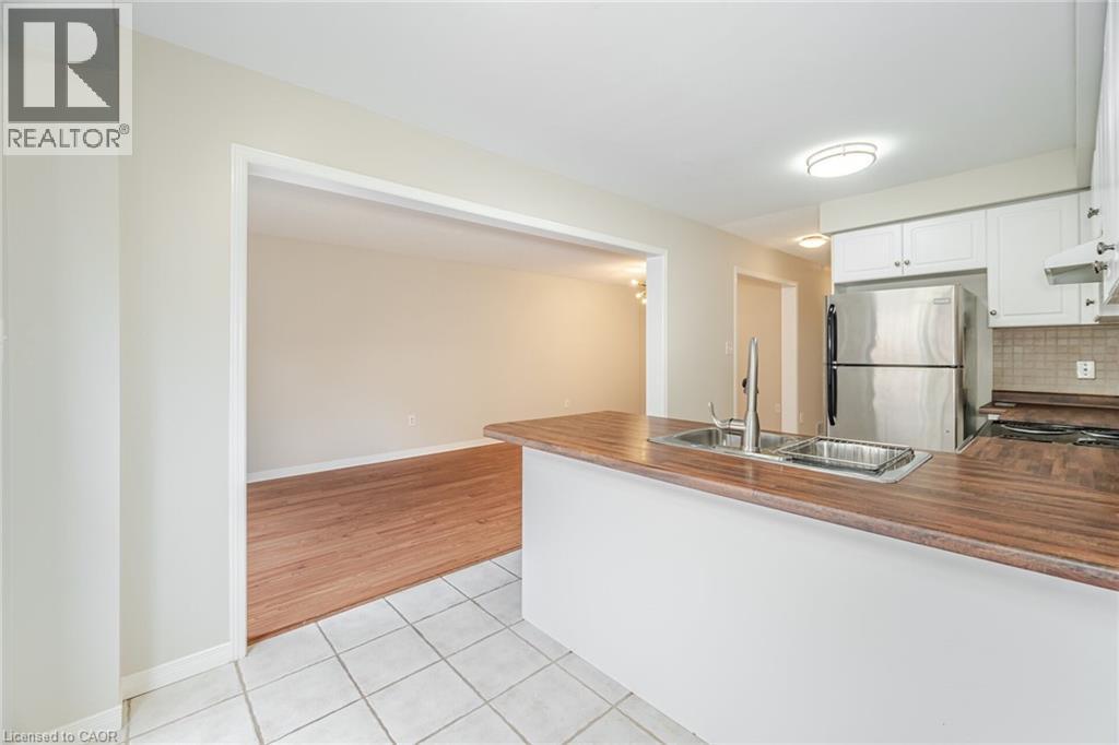 1283 Blanshard Drive Unit# 2, Burlington, Ontario  L7M 4T8 - Photo 13 - 40782649