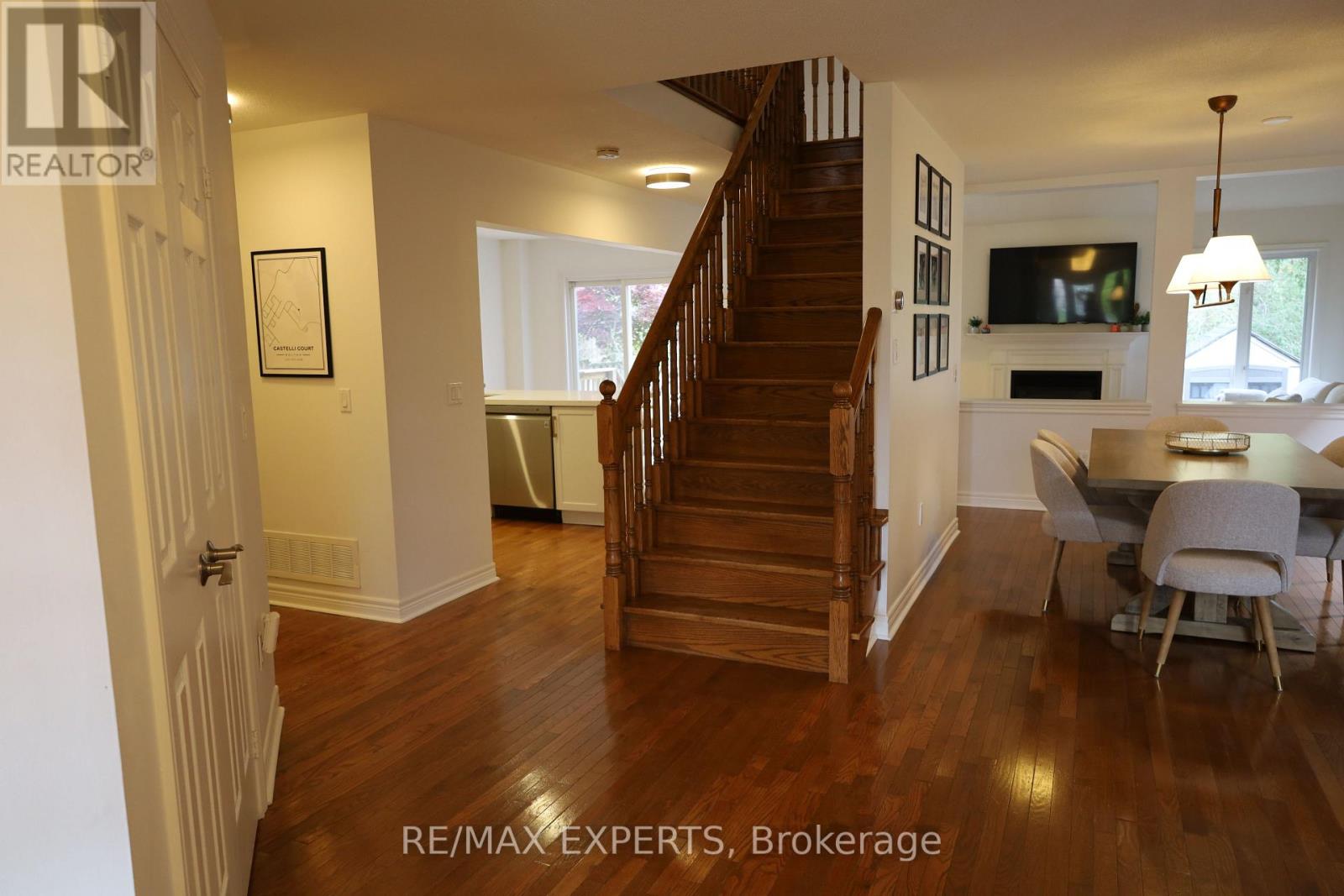 106 Castelli Court, Caledon, Ontario  L7E 2T8 - Photo 12 - W12486700