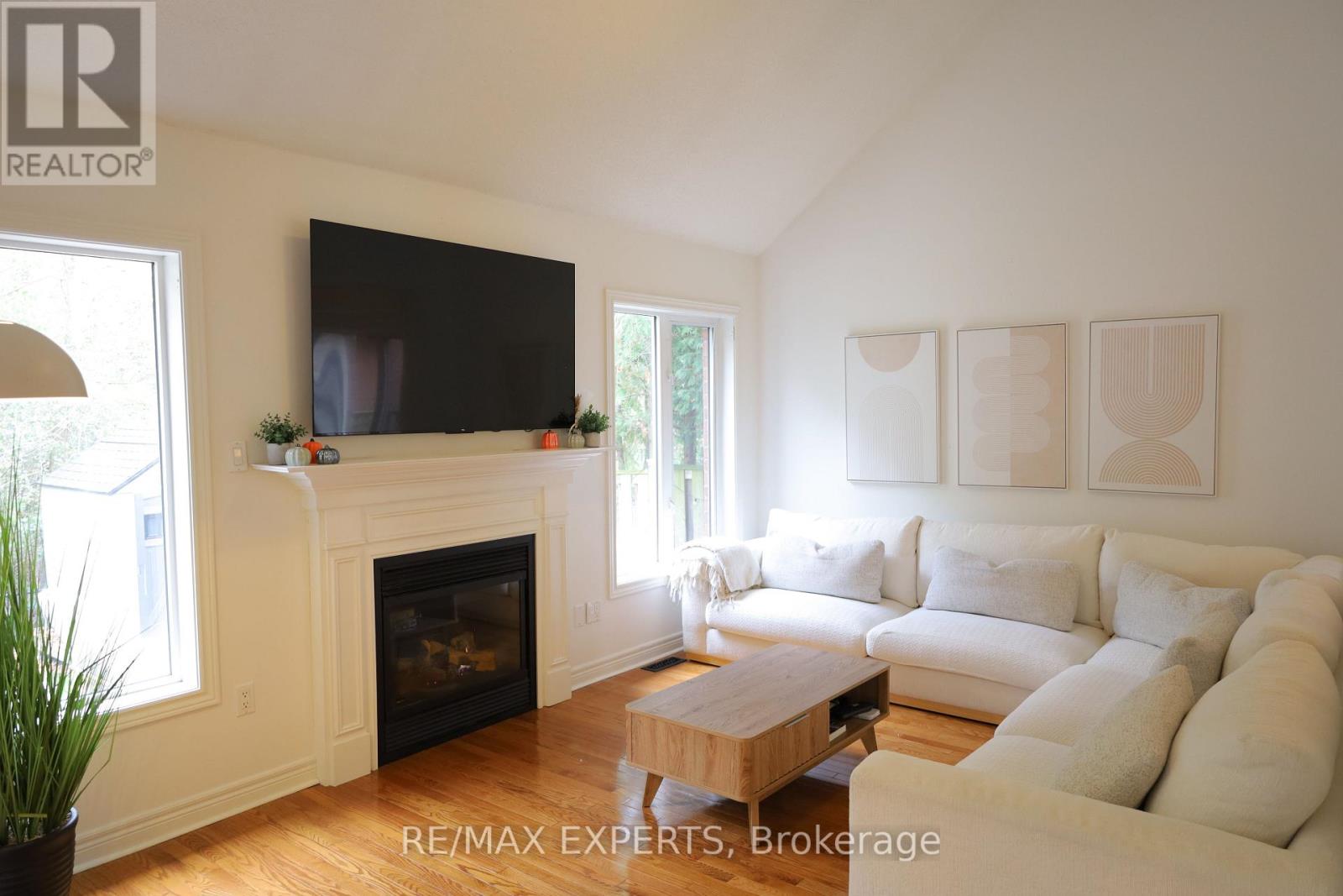 106 Castelli Court, Caledon, Ontario  L7E 2T8 - Photo 19 - W12486700