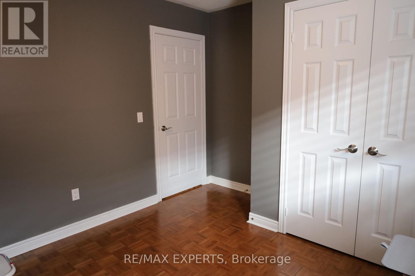 106 Castelli Court, Caledon, Ontario  L7E 2T8 - Photo 22 - W12486700