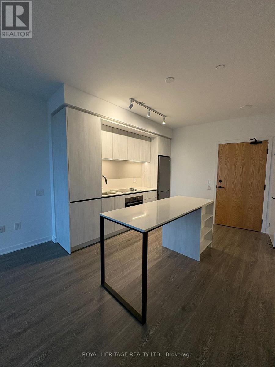 2495 EGLINTON AVENUE W, Mississauga, Ontario