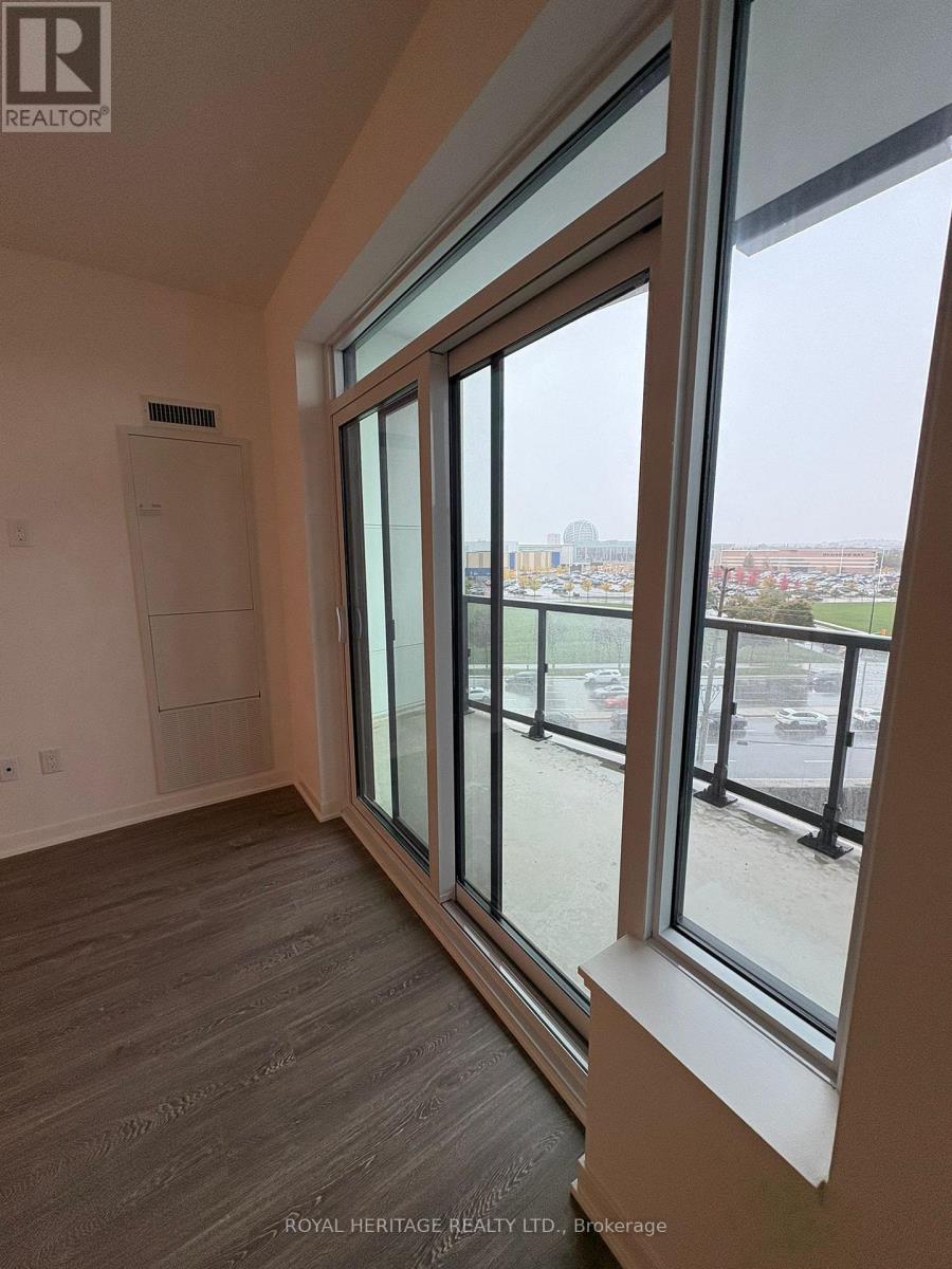 2495 Eglinton Avenue W, Mississauga, Ontario  L5M 2T2 - Photo 10 - W12486704