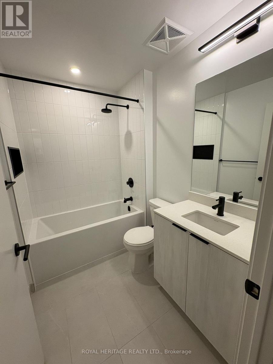 2495 Eglinton Avenue W, Mississauga, Ontario  L5M 2T2 - Photo 14 - W12486704