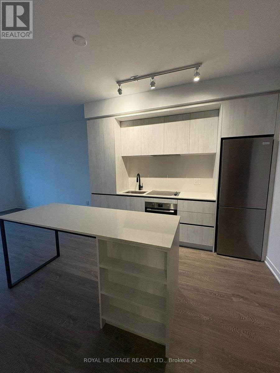 2495 Eglinton Avenue W, Mississauga, Ontario  L5M 2T2 - Photo 19 - W12486704