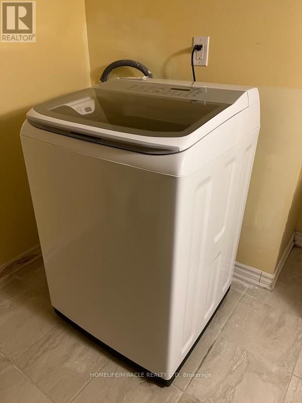 # Bsmt - 34 Kilkarrin Road, Brampton, Ontario  L7A 0G1 - Photo 12 - W12486705