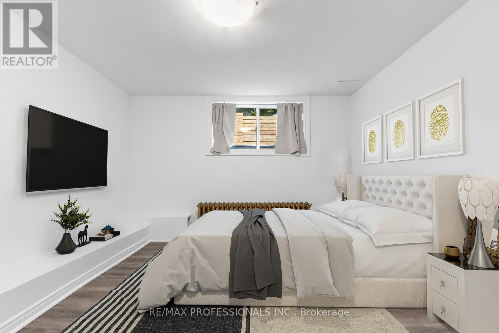 Bsmt - 62 Thirty Sixth Street, Toronto, Ontario  M8W 3L2 - Photo 7 - W12486710