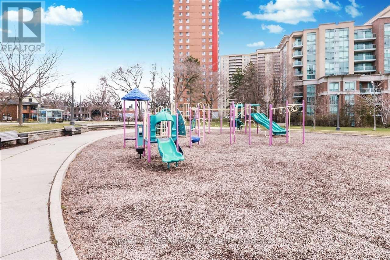 502 - 17 Michael Power Place, Toronto, Ontario  M9A 5G5 - Photo 14 - W12486711