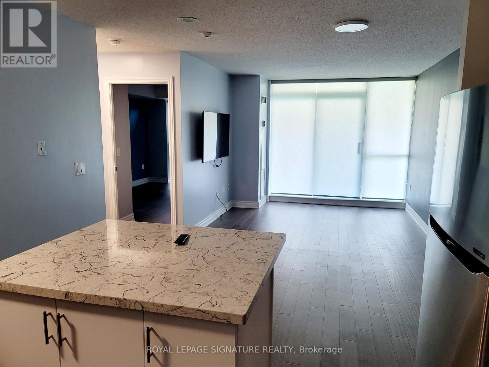 502 - 17 Michael Power Place, Toronto, Ontario  M9A 5G5 - Photo 15 - W12486711