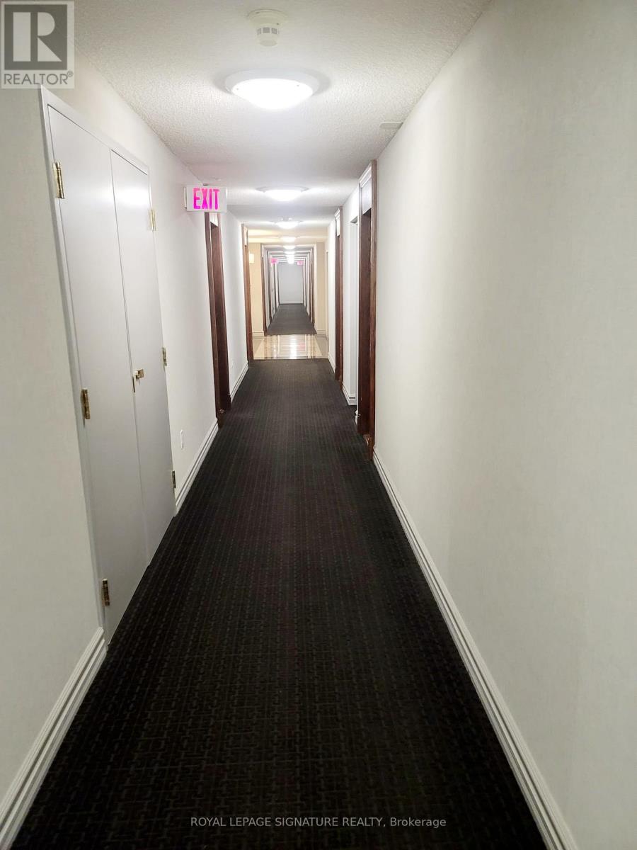 502 - 17 Michael Power Place, Toronto, Ontario  M9A 5G5 - Photo 8 - W12486711