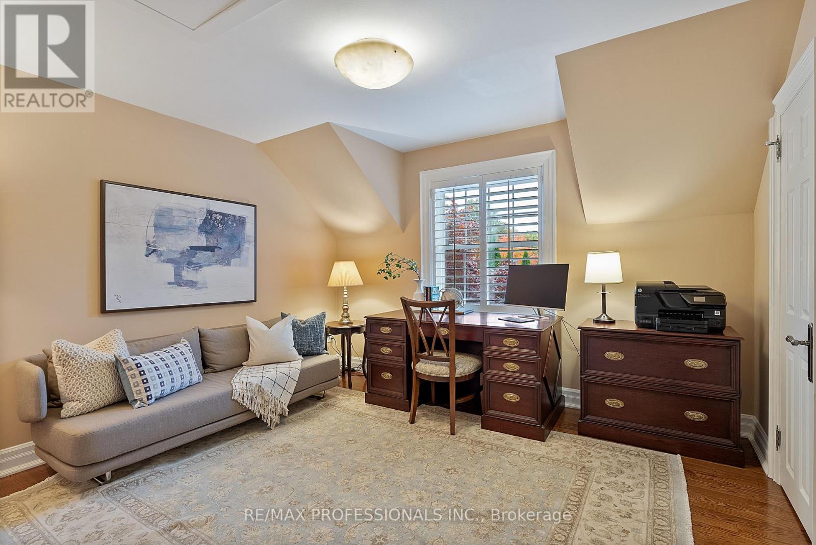 2 Canterbury Road, Toronto, Ontario  M9A 2X7 - Photo 28 - W12486733