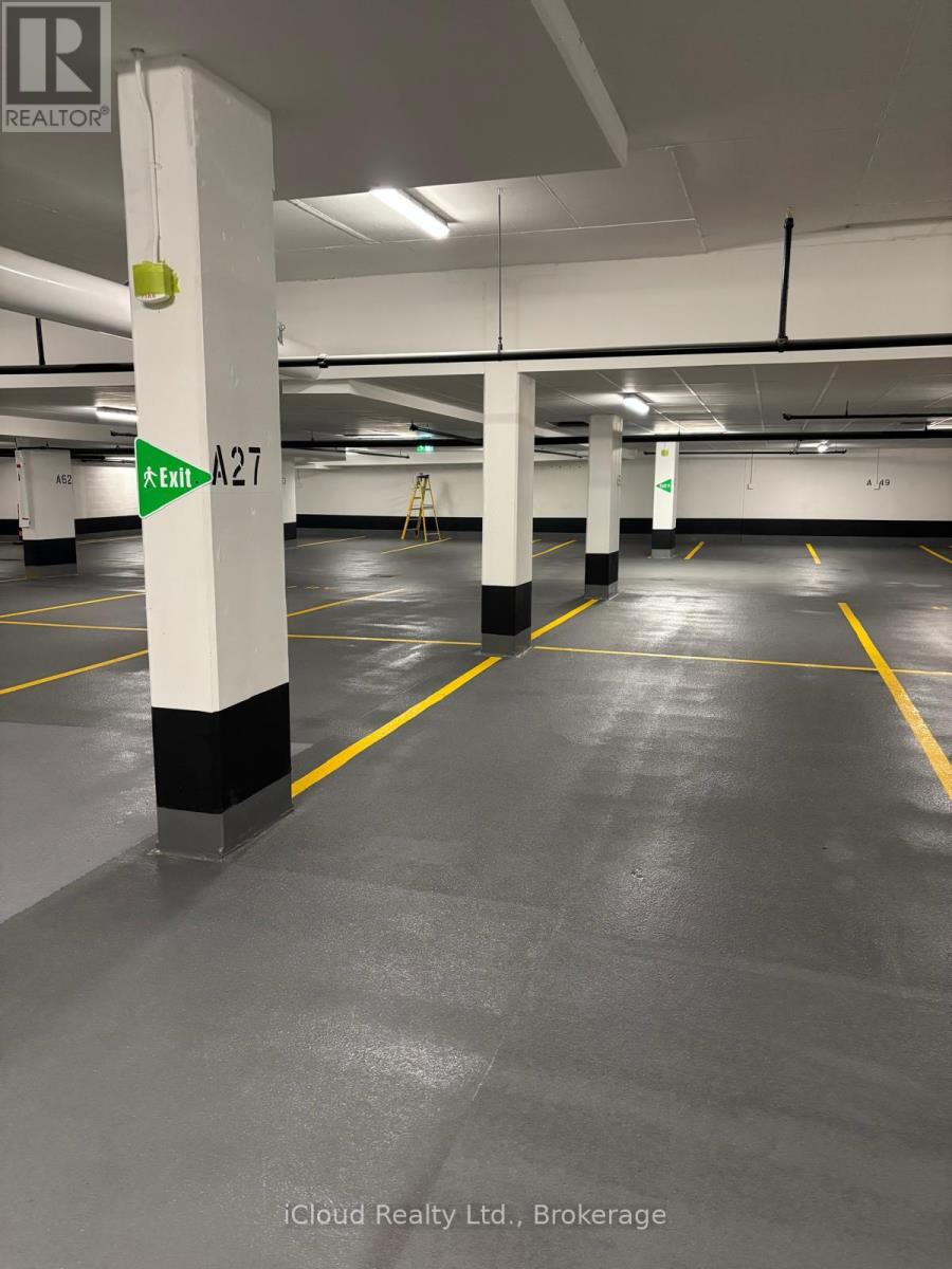 112 - 3250 Carding Mill Trail, Oakville, Ontario  L6M 1L3 - Photo 10 - W12486741