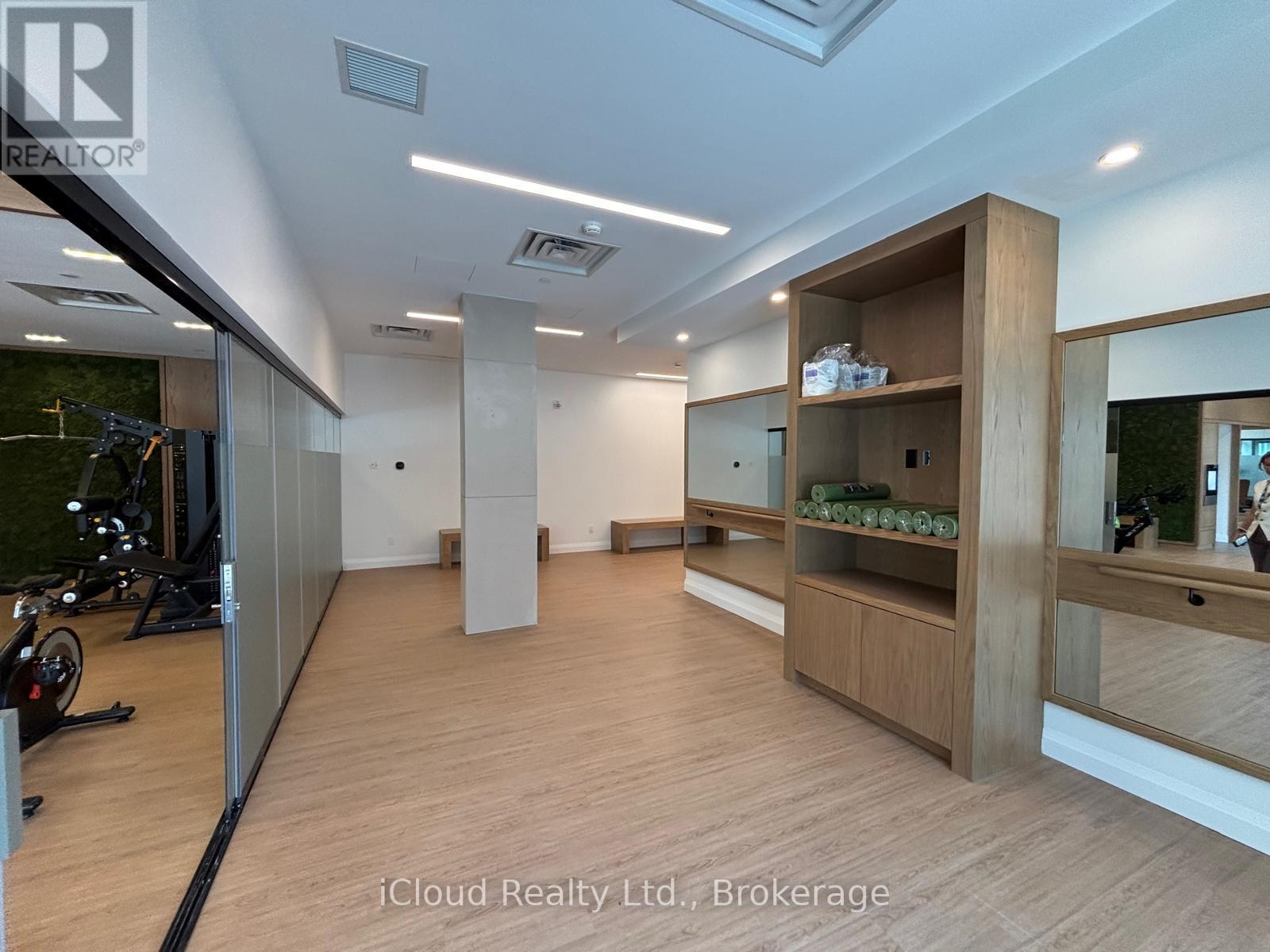 112 - 3250 Carding Mill Trail, Oakville, Ontario  L6M 1L3 - Photo 8 - W12486741