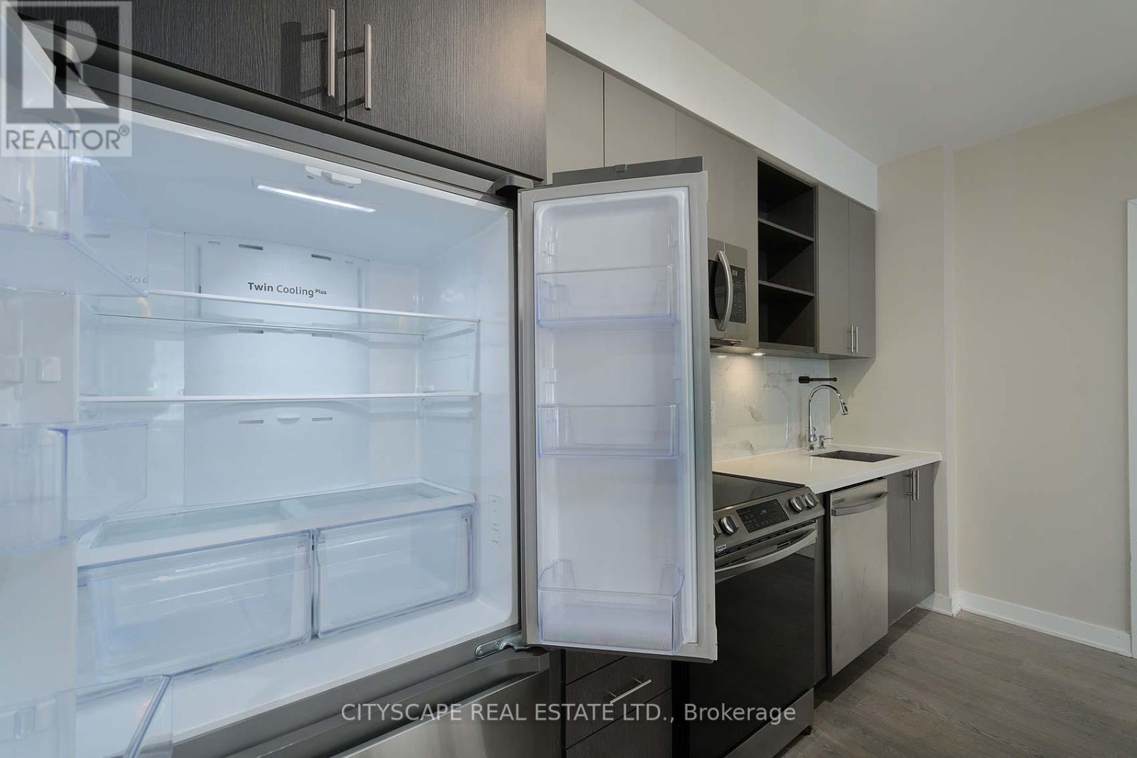 1804 - 4655 Metcalfe Avenue, Mississauga, Ontario  L5M 0Z7 - Photo 20 - W12486742