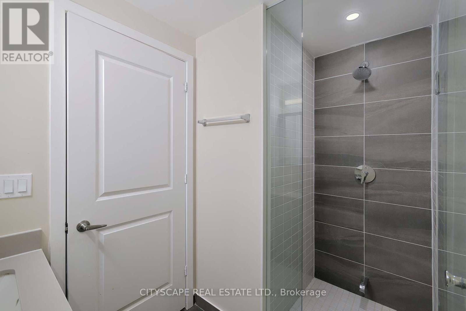 1804 - 4655 Metcalfe Avenue, Mississauga, Ontario  L5M 0Z7 - Photo 32 - W12486742