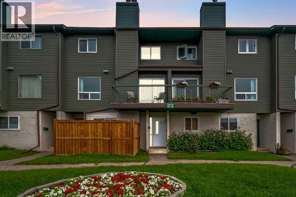 27, 2511 38 Street Ne, Calgary, Alberta  T1Y 4M7 - Photo 1 - A2242825
