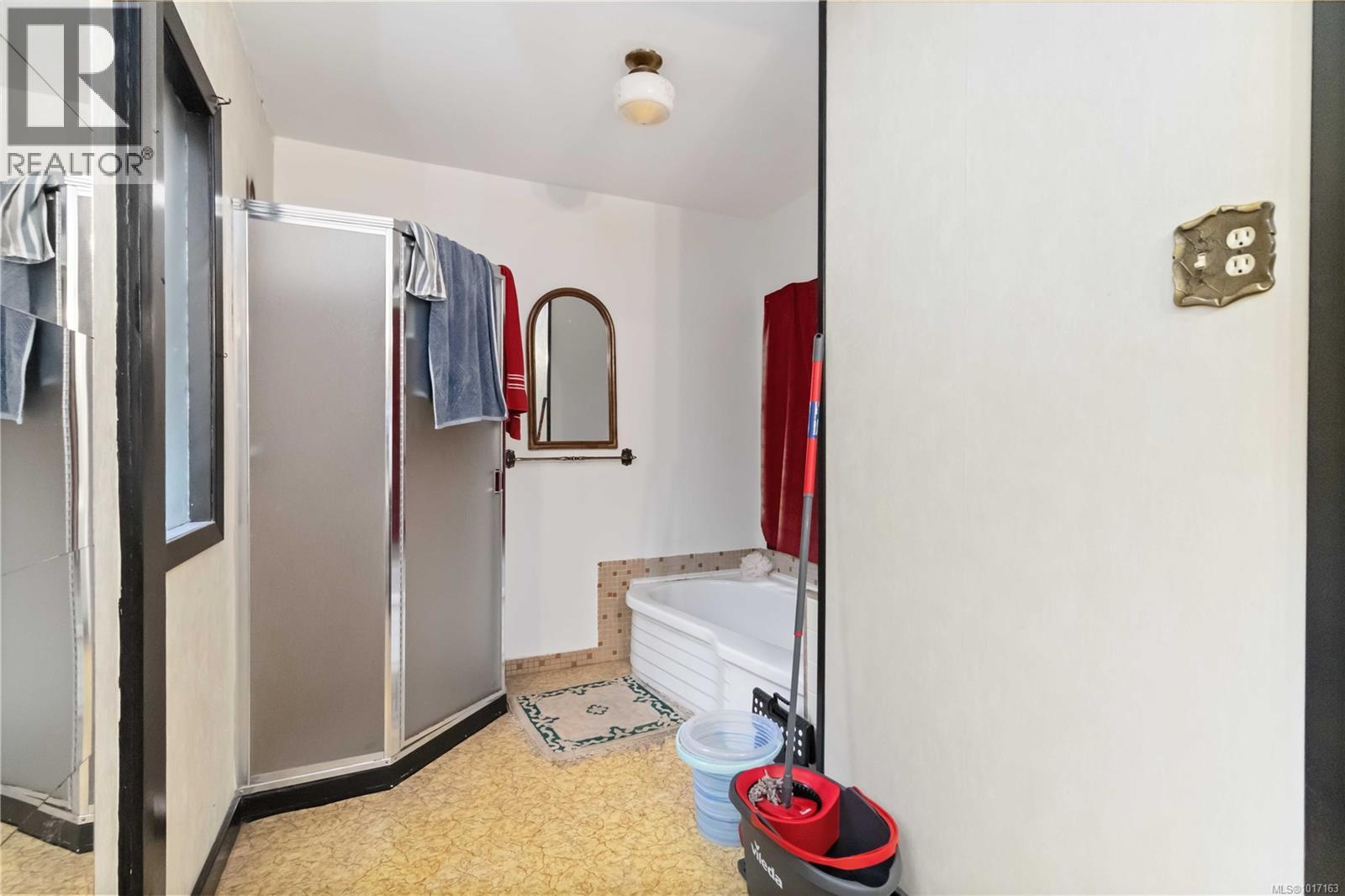 5447 Fowler Rd, Saanich, British Columbia  V8Y 1Y4 - Photo 19 - 1017163