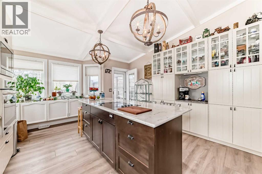 1328 Meadowbrook Drive Se, Airdrie, Alberta  T4A 2A3 - Photo 9 - A2248311