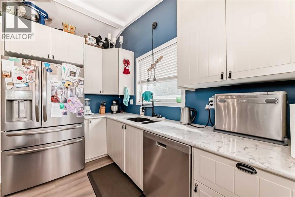 1328 Meadowbrook Drive Se, Airdrie, Alberta  T4A 2A3 - Photo 10 - A2248311