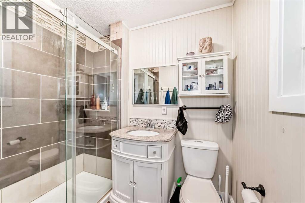 1328 Meadowbrook Drive Se, Airdrie, Alberta  T4A 2A3 - Photo 25 - A2248311