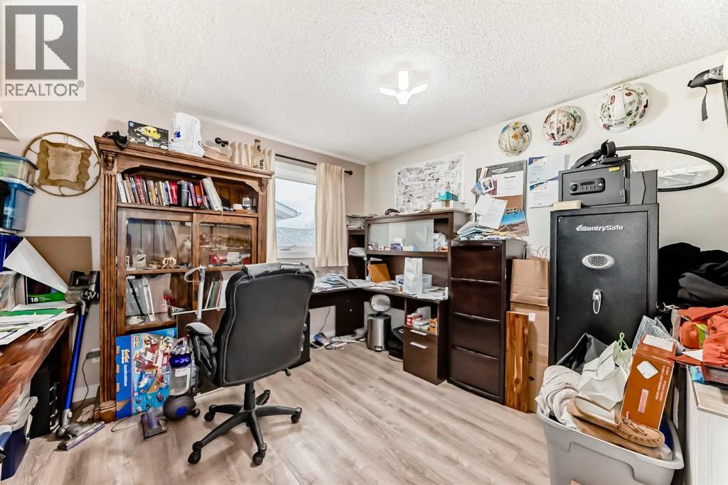 1328 Meadowbrook Drive Se, Airdrie, Alberta  T4A 2A3 - Photo 27 - A2248311