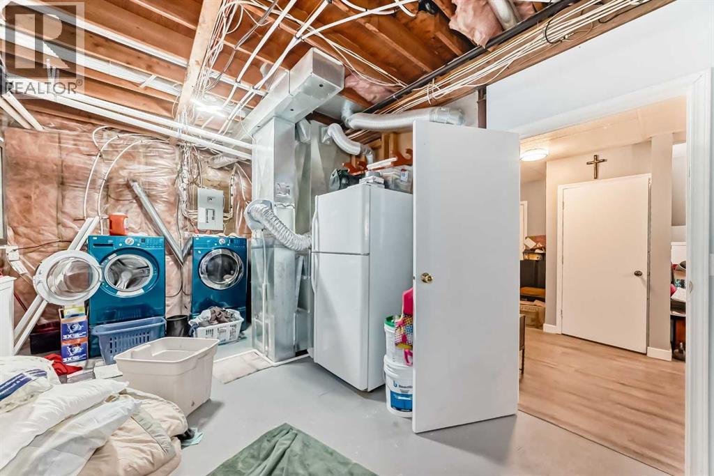 1328 Meadowbrook Drive Se, Airdrie, Alberta  T4A 2A3 - Photo 35 - A2248311