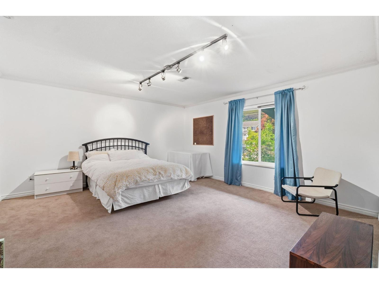 36034 Southridge Place, Abbotsford, British Columbia  V2S 4N4 - Photo 23 - R3062163