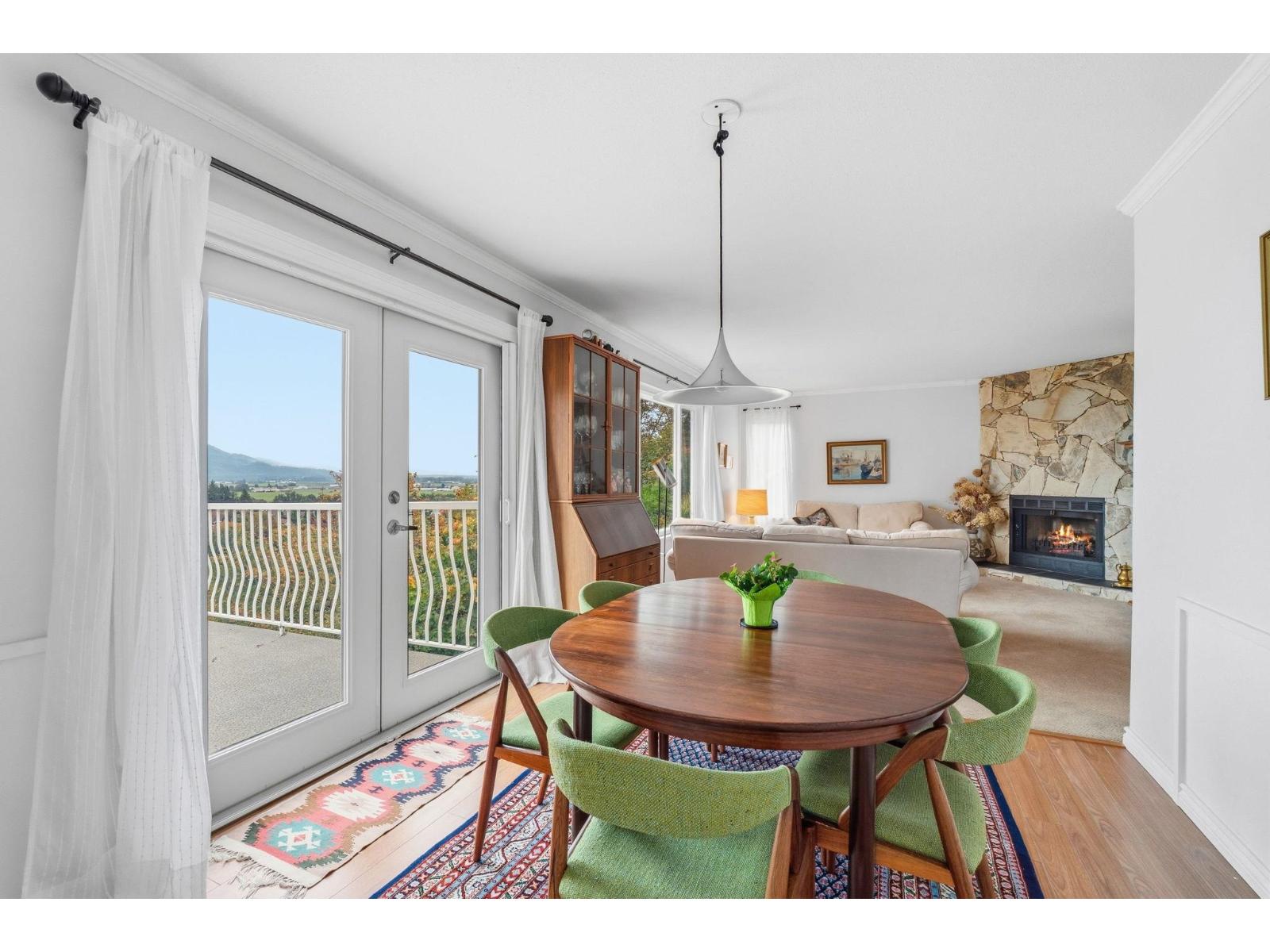 36034 Southridge Place, Abbotsford, British Columbia  V2S 4N4 - Photo 11 - R3062163