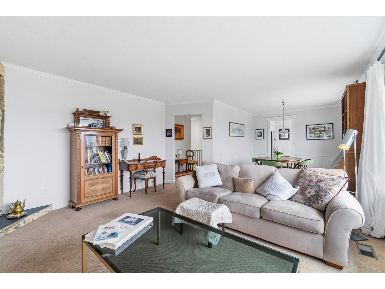 36034 Southridge Place, Abbotsford, British Columbia  V2S 4N4 - Photo 7 - R3062163