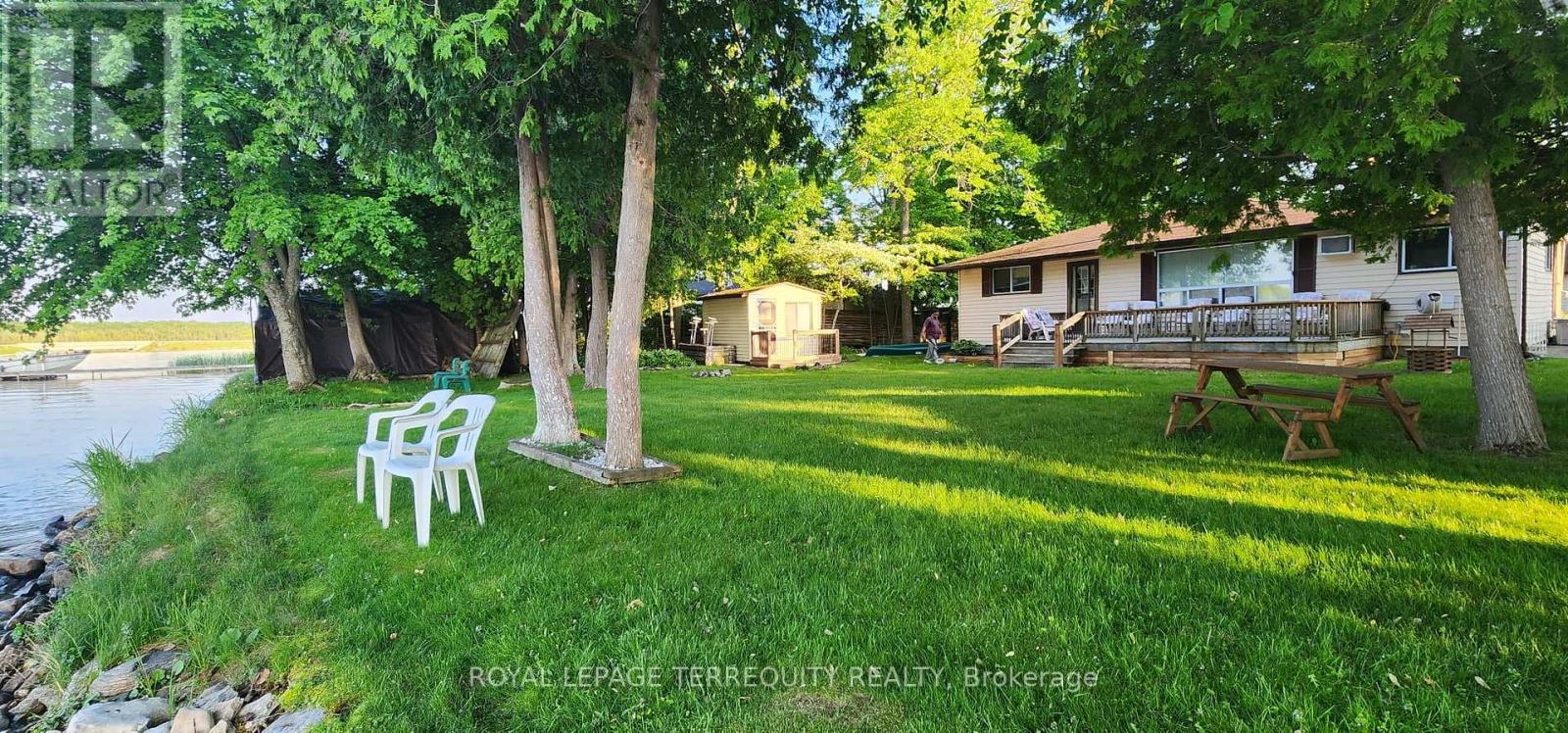 117 Clifford Drive, Kawartha Lakes, Ontario  K0M 1L0 - Photo 16 - X12486719