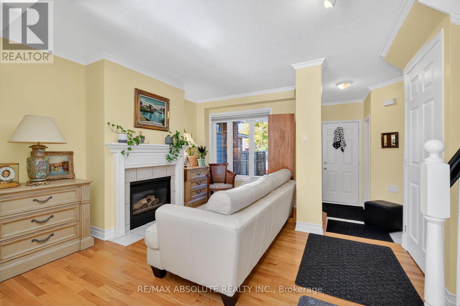 42 College Circle, Ottawa, Ontario  K1K 4R8 - Photo 7 - X12486755