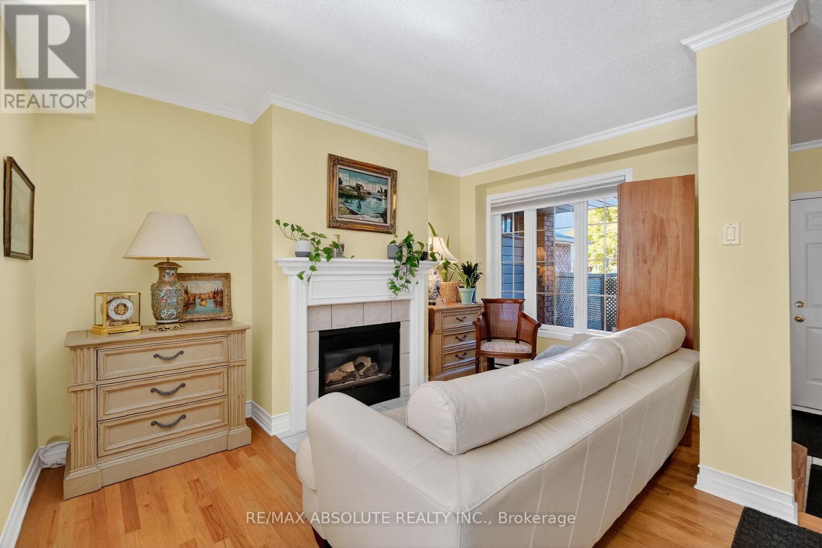 42 College Circle, Ottawa, Ontario  K1K 4R8 - Photo 8 - X12486755