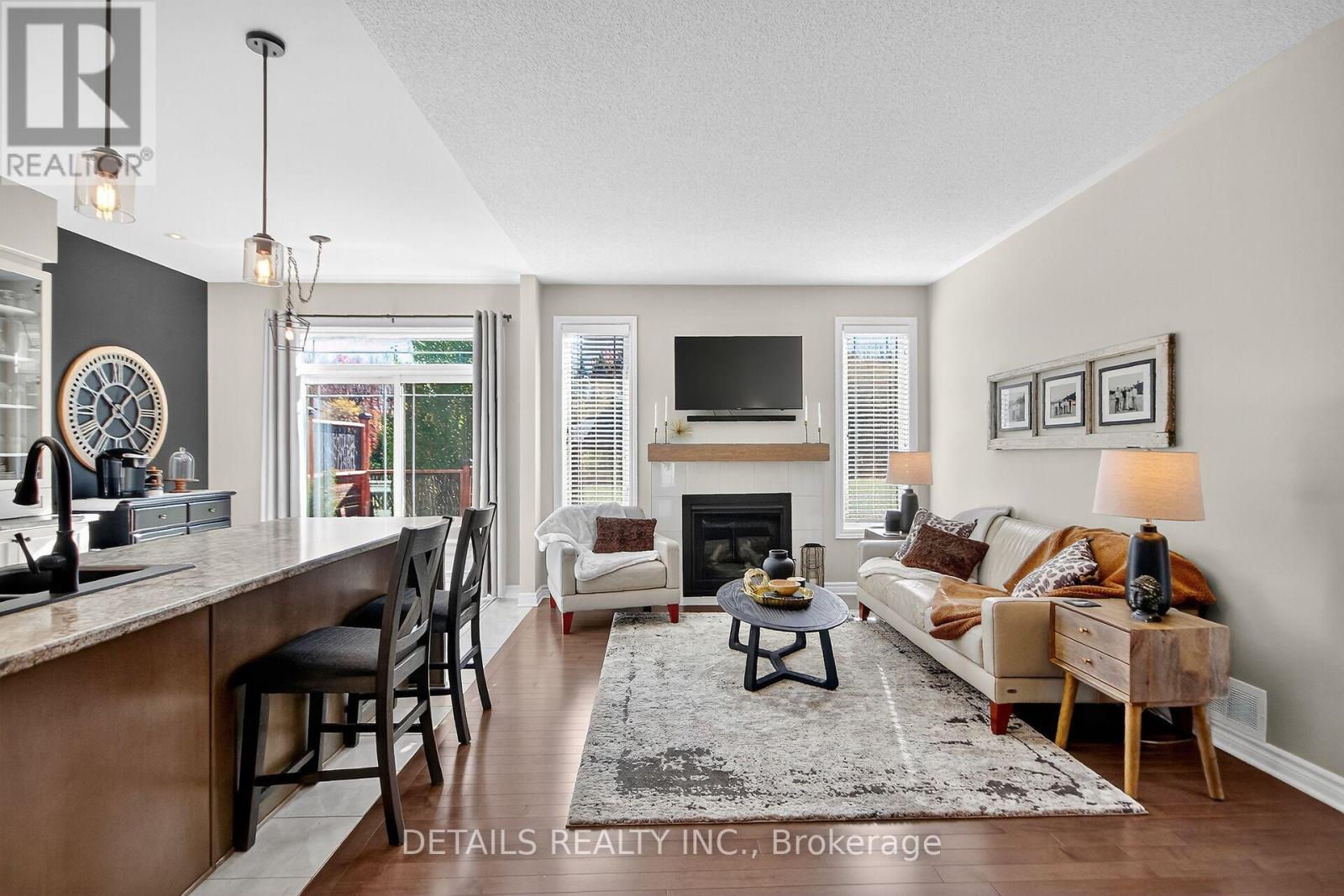 828 Cologne Street, Russell, Ontario  K0A 1W0 - Photo 14 - X12486760