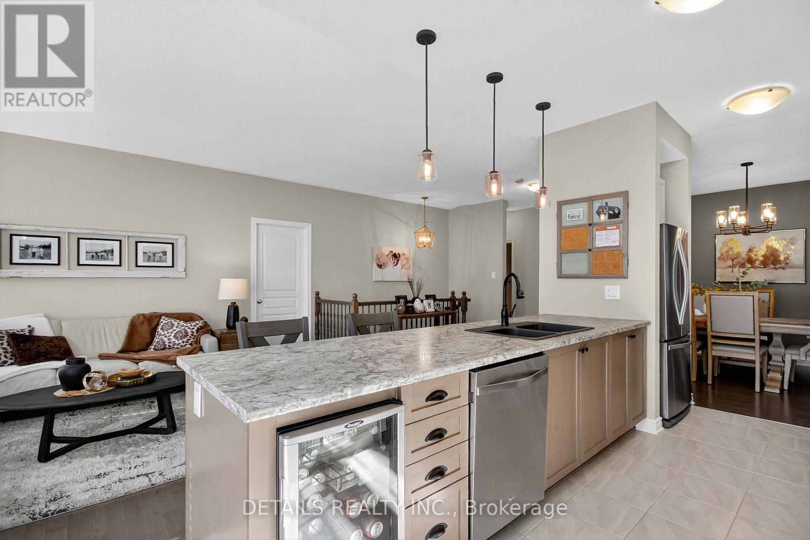 828 Cologne Street, Russell, Ontario  K0A 1W0 - Photo 15 - X12486760